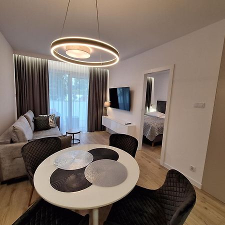 Modern White Kollataja 7A Appartement Kołobrzeg Buitenkant foto